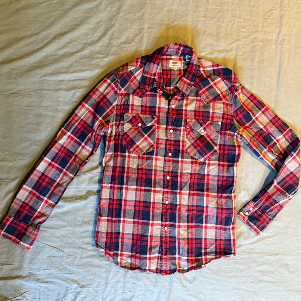 Men's Levi’s Red and Blue Plaid Shirt